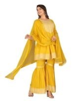 Women yellow printed kurta - Image 2