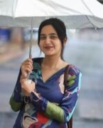 Cotton Blend Straight Printed Kurta with Pant - Image 4