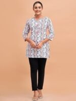 Women white color printed short kurta - Image 6