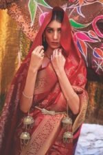 Kanjivaram Silk Saree with Zari Woven Saree With Blouse Piece - Image 4