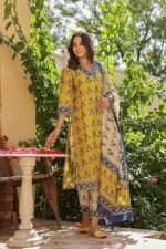 Women's Cotton Kurta Pant Set with  Dupatta - Image 3