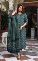 Cotton Blend Straight Kurta Pant Dupatta Set-Stylish Ethnic Wear for Women - Image 2