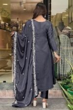 Women gray color kurta set | puja and office wear - Image 3