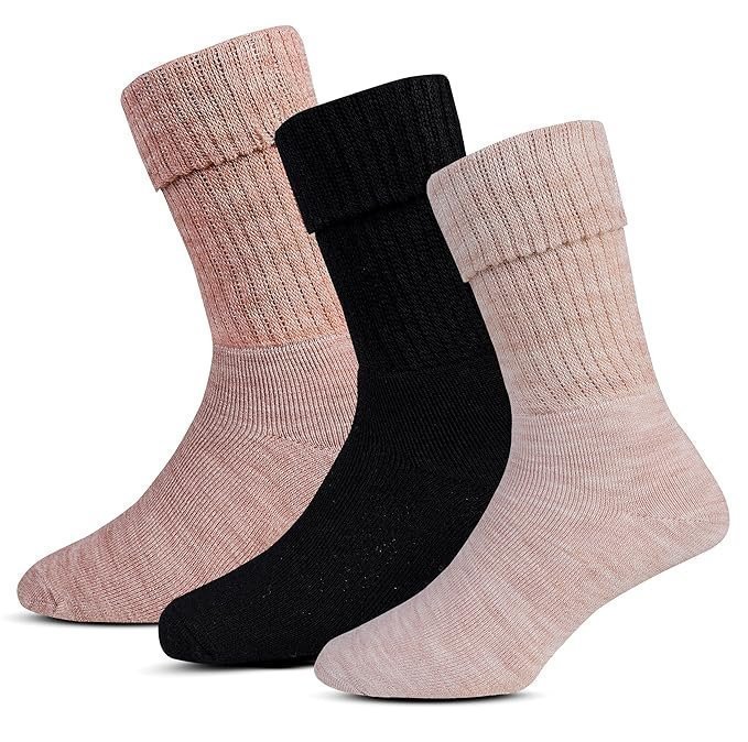 91MQg8bFY7L._SX679_-1.jpg Winter Thermal Regular Length Thumb Socks for Women, Made with Thermal Control Technology & Extra Cushioning For a Warmth & Cozy Feel (Pack Of 3) - Image 1