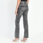 Women's Grey Cotton Blend Solid Regular Fit Jeans - Image 2